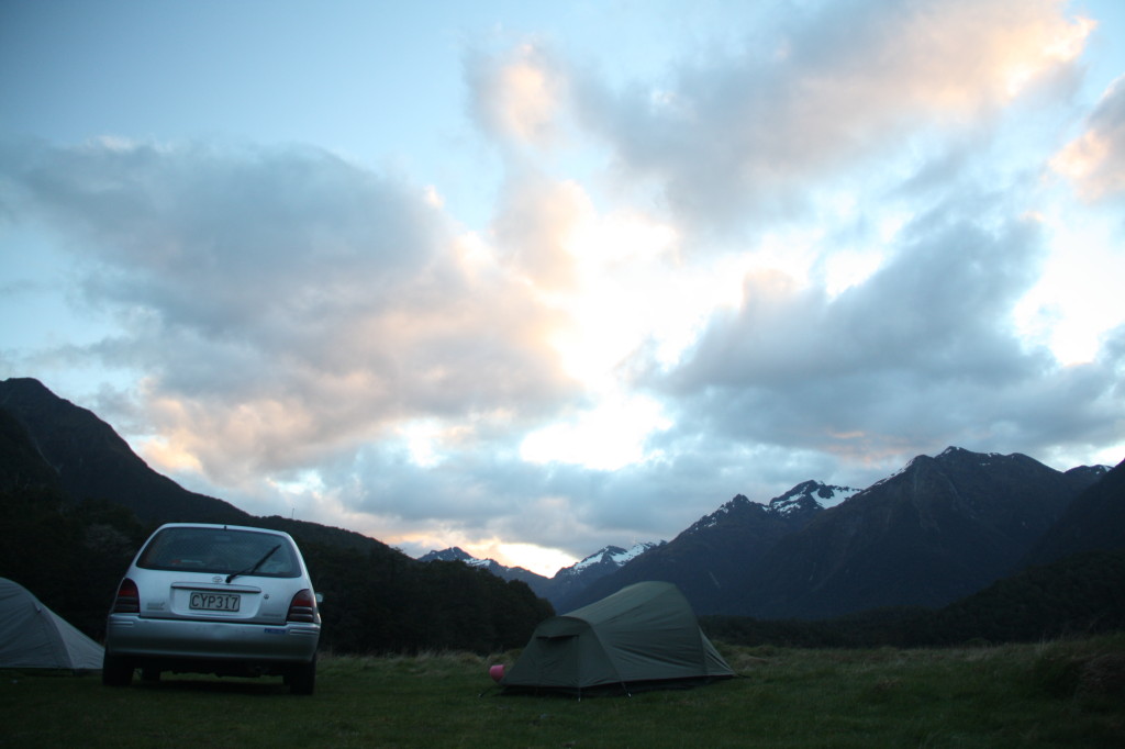 Bush camp Millford sound NP